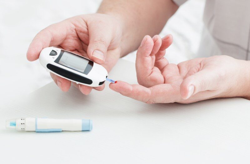 Czym jest cukrzyca typu 1 i jakie są jej objawy?